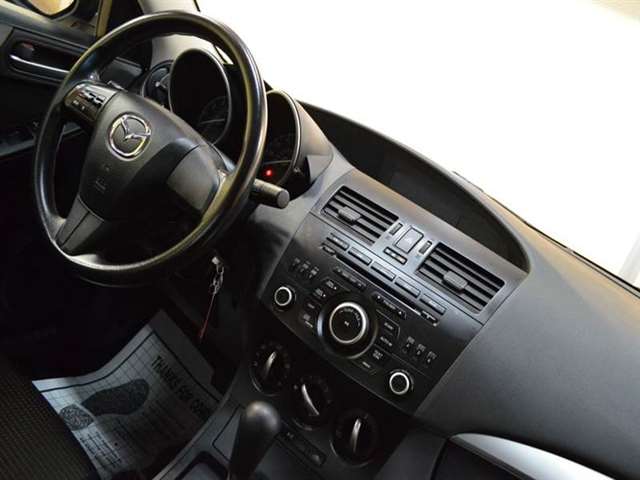 2013 Mazda Mazda3 i SV 4dr Sedan 5A